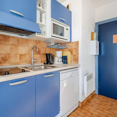 Apartment Pour 8 Personnes Avec Wi-fi, Vue - Fr-1-827-57 *