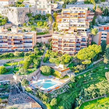 Apartment Pour 8 Personnes Avec Wi-fi, Vue - Fr-1-827-57 Roquebrune-Cap-Martin