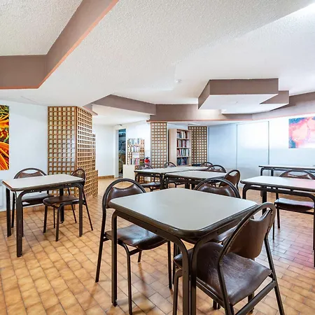 Apartment Pour 8 Personnes Avec Wi-fi, Vue - Fr-1-827-57